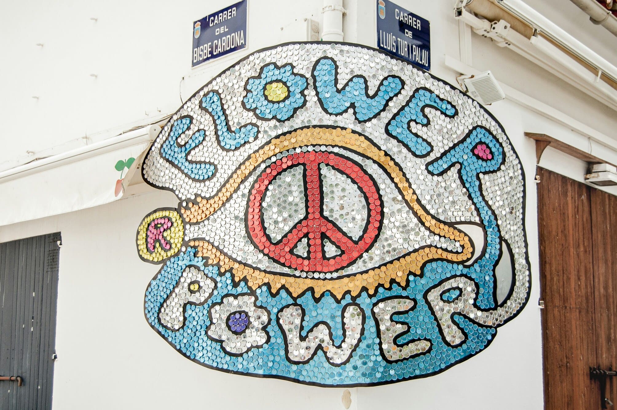 flower power marché ibiza