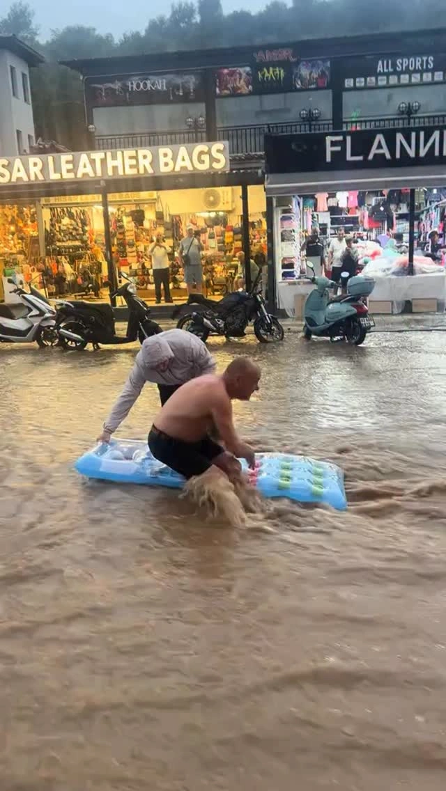 pluie ibiza 2