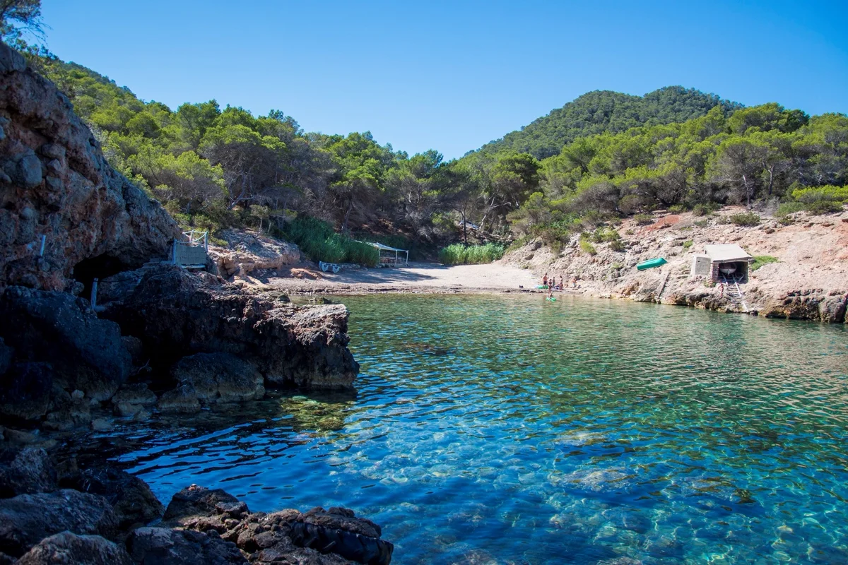 cala xuclar ibiza 2 cala xuclar ibiza (2)