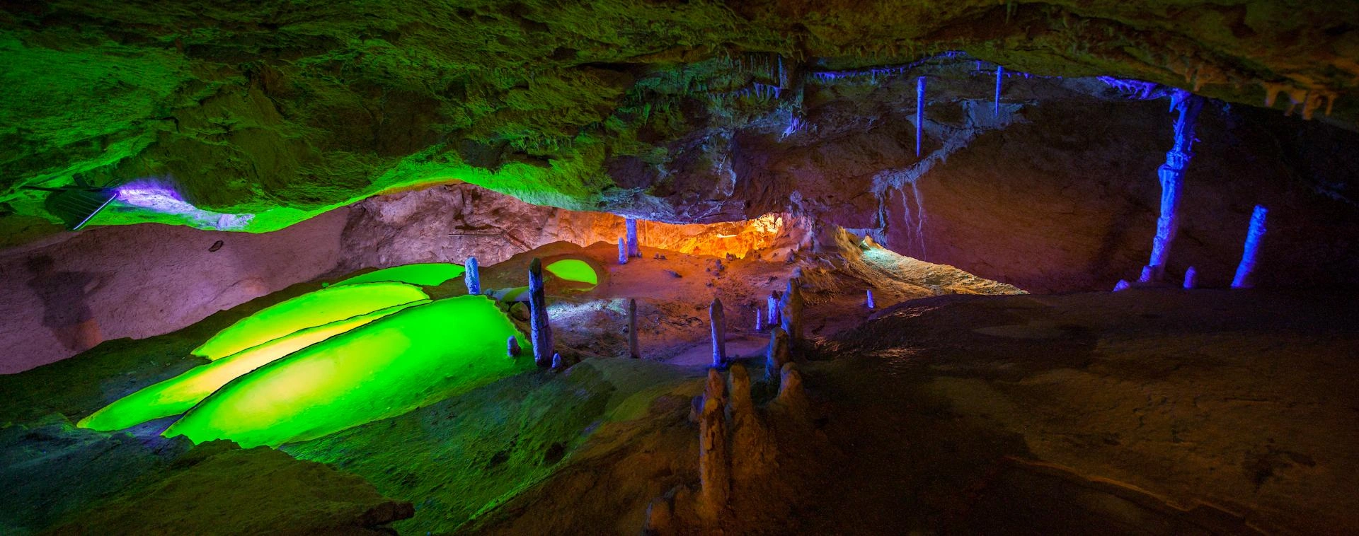 can marca cave can marca cave