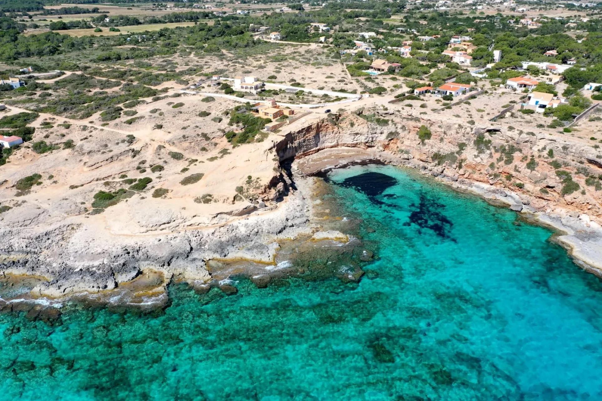 cala en baster 14 cala en baster 14