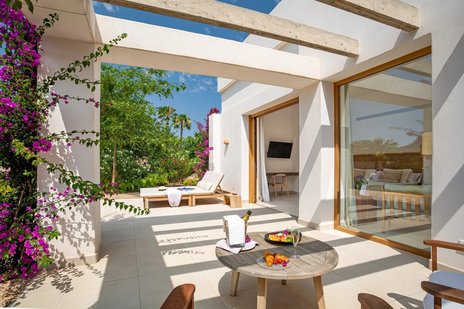 Garden suite Can Lluc hotel rural Ibiza