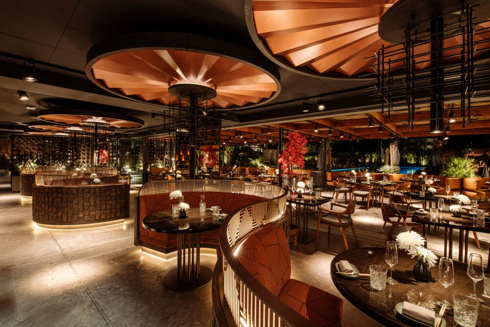 Salle de nuit du restaurant Teyo à l'hôtel OKU Ibiza