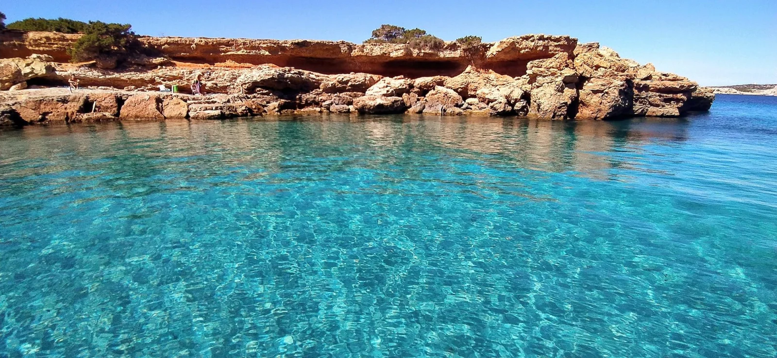 snorkeling grottes ibiza 3 Crique aux eaux turquoise de la côte ouest d'Ibiza