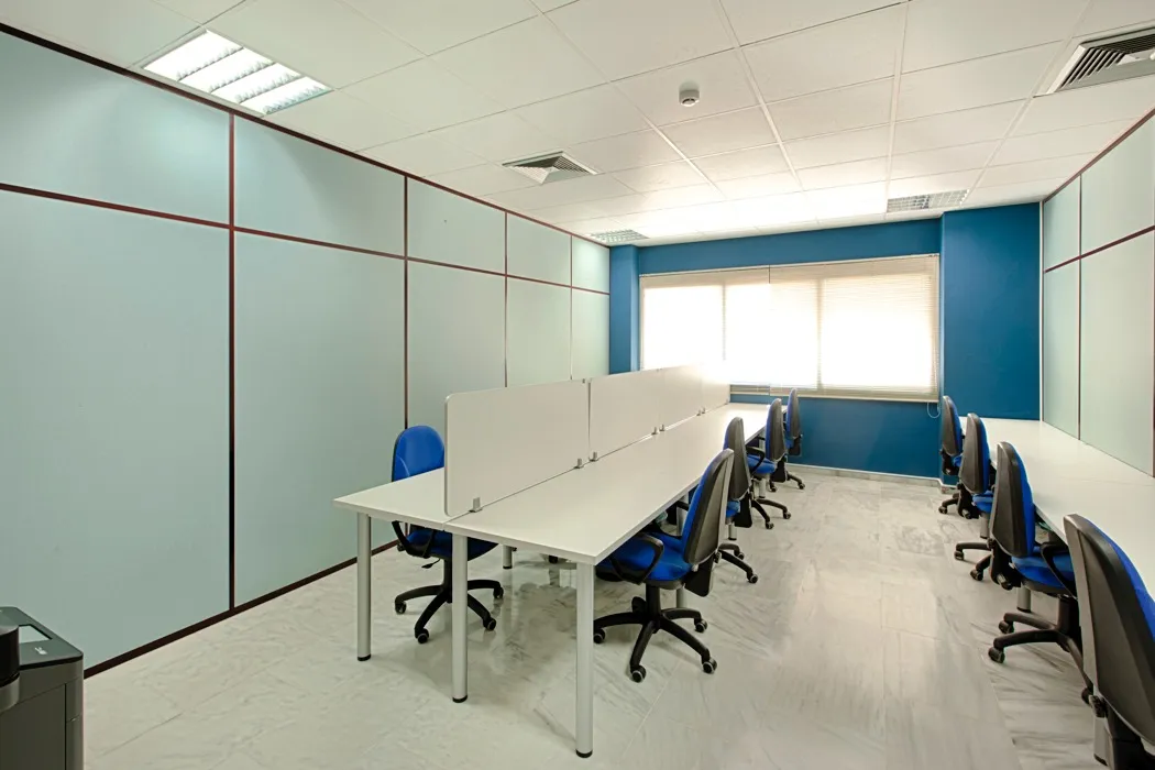 coworking ibiza business point box partage Box de travail partagé chez Business Point Ibiza