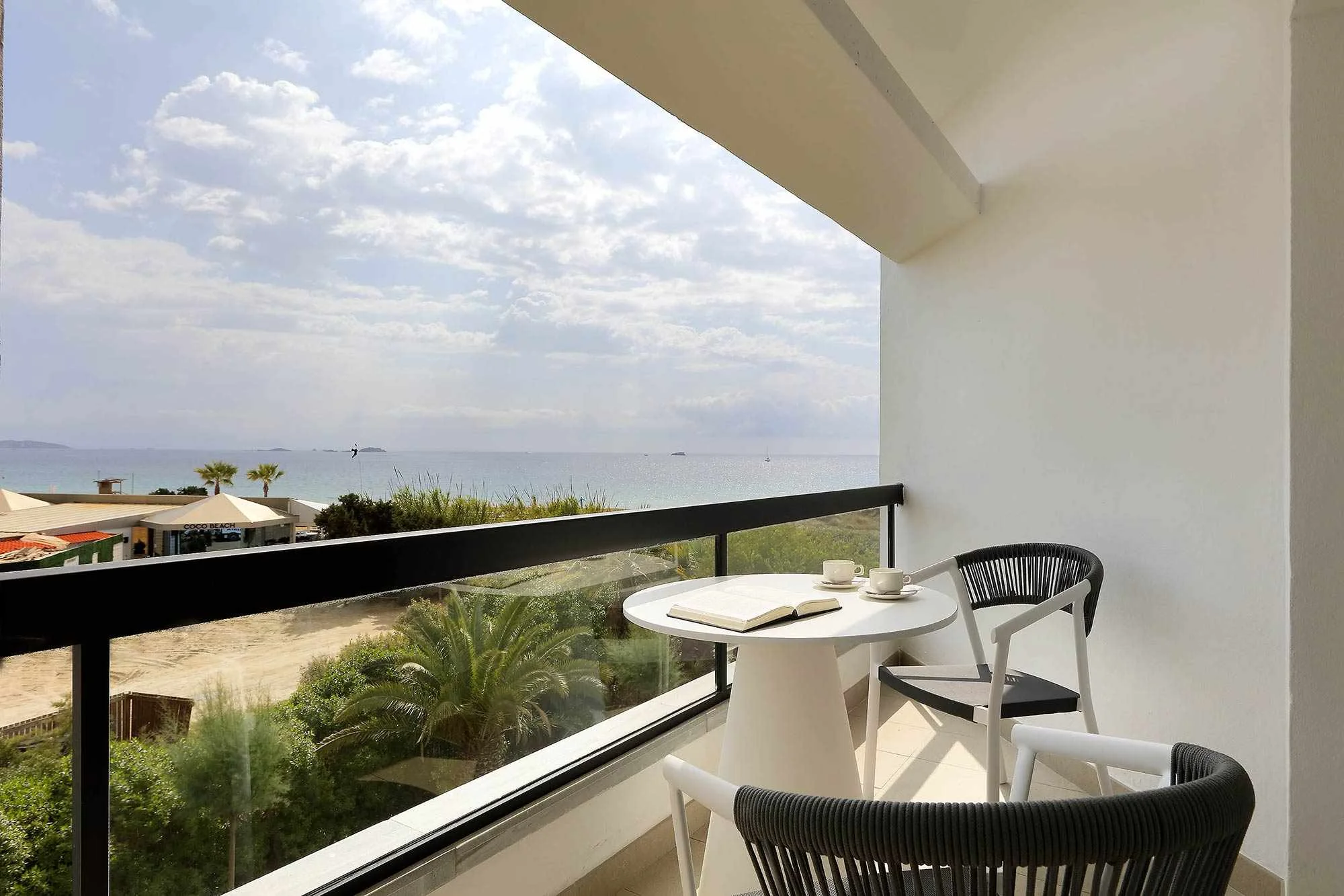 grand palladium select palace ibiza chambre vue mer balcon vue mer chambre Deluxe Grand Palladium Select Palace Ibiza