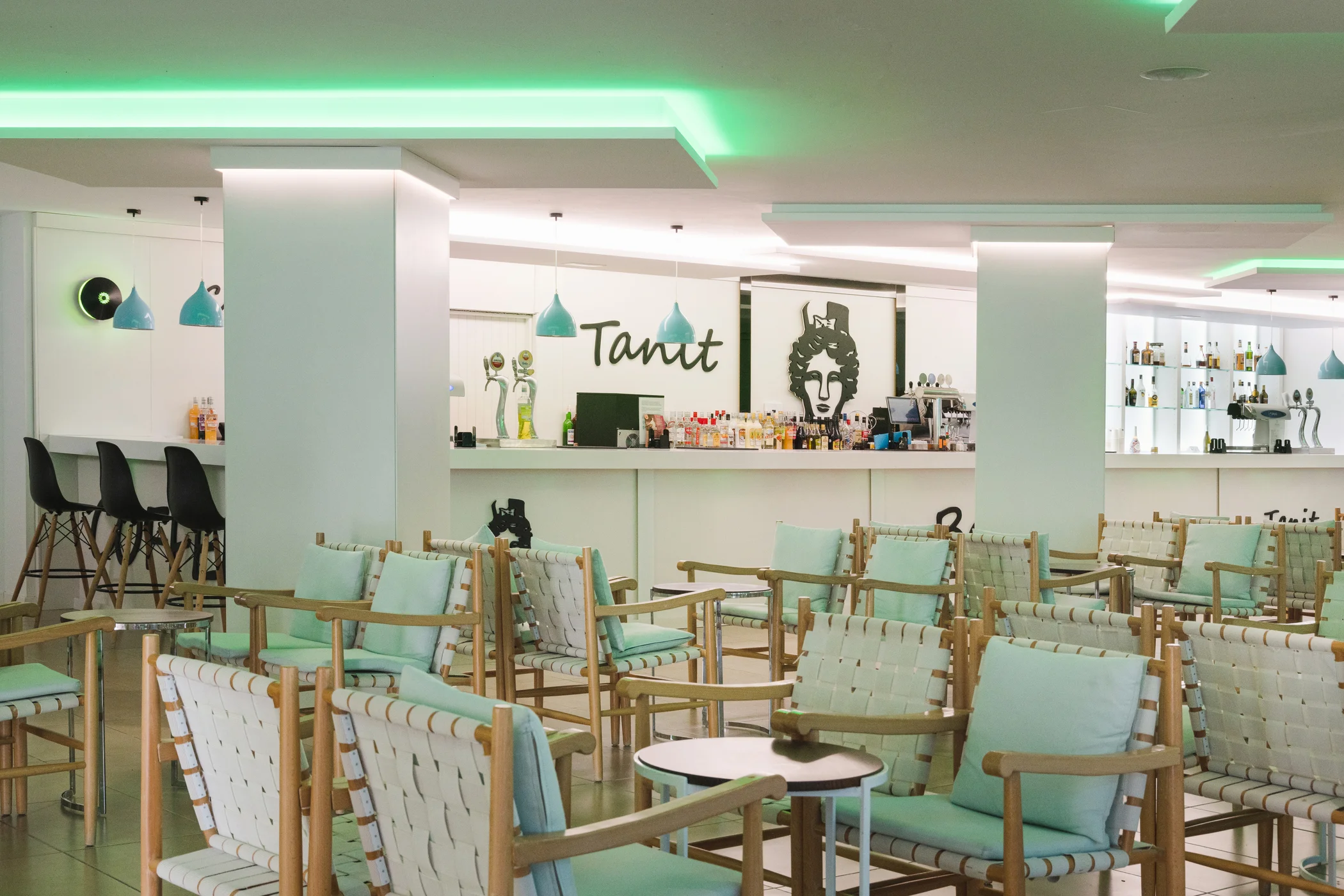 sandos el greco portinatx bar bar Tanit du Sandos El Greco