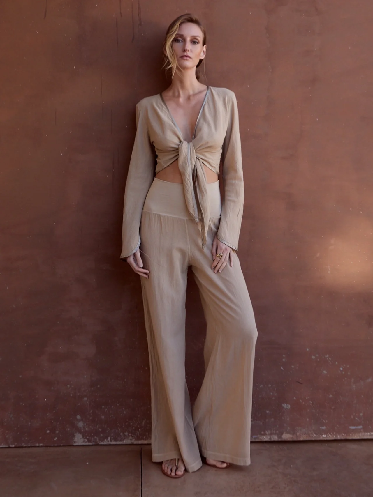 tomtom ibiza ensemble beige Ensemble top noué et pantalon large beige de TomTom Ibiza